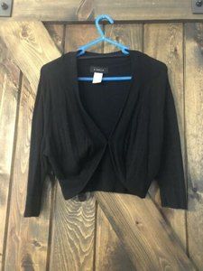 B. Darlin Women Black Shrug Size Small